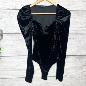 Fashion Nova Black Crushed Velvet Sweetheart Long-Puff Sleeve Bodysuit Size XS